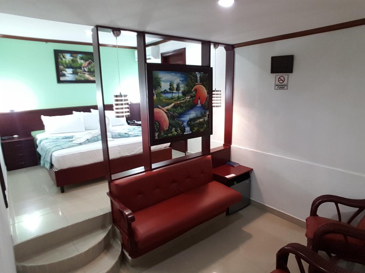 Hotel Don Vito Esteli Exterior photo