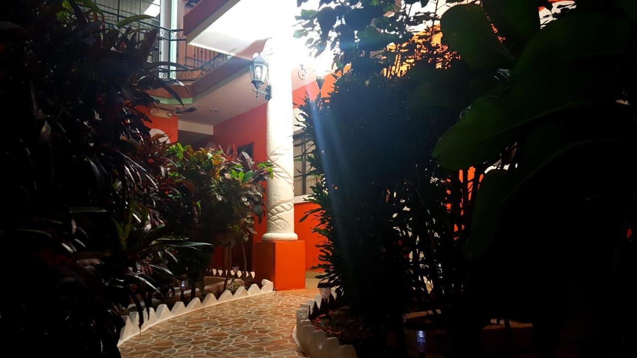 Hotel Don Vito Esteli Exterior photo
